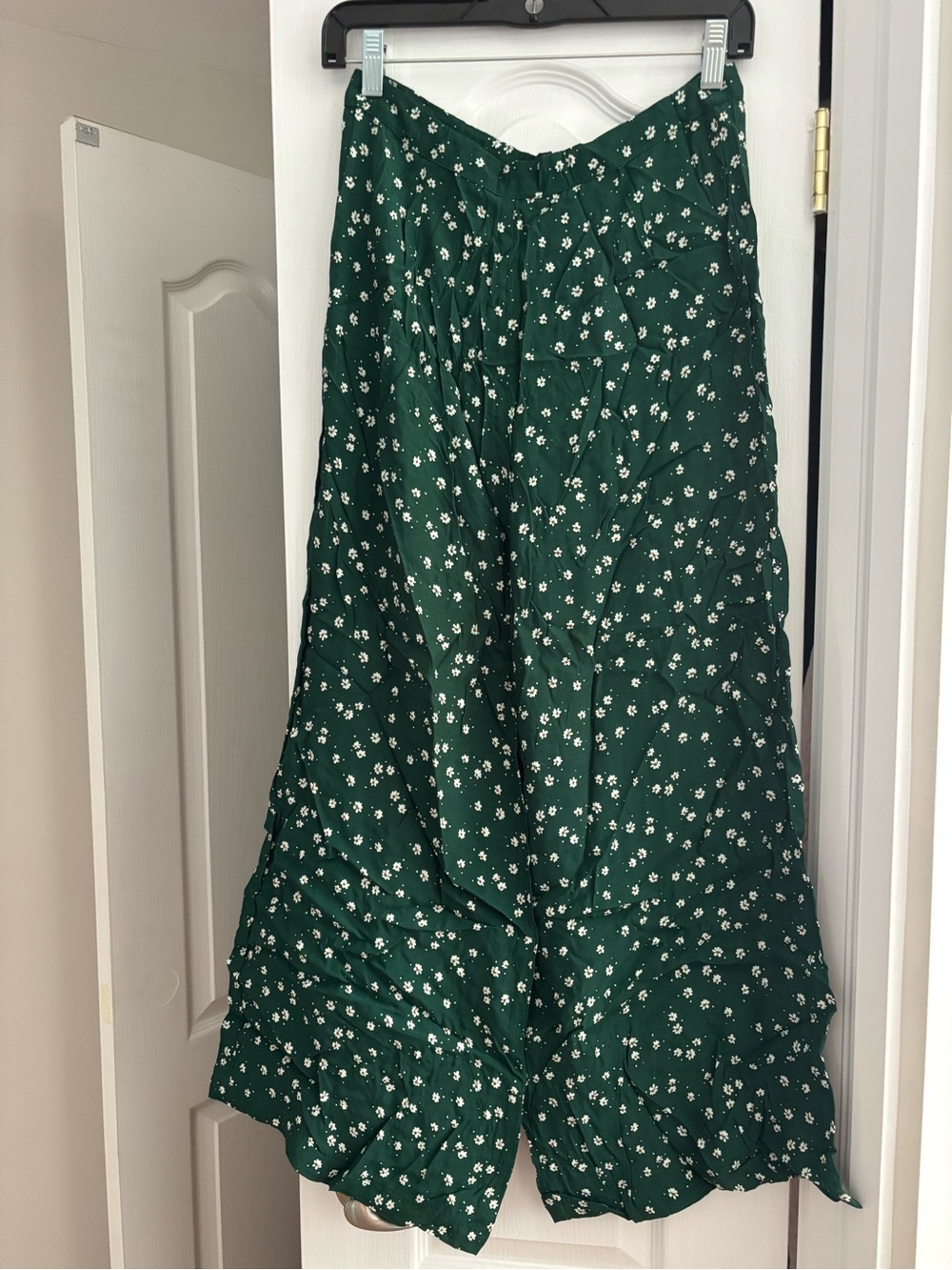Green Floral wide leg pant - Women's